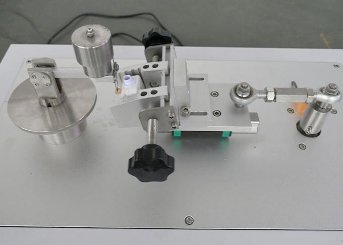Аппарат для испытания на истирание изоляционных гильз штепсельной вилки 1